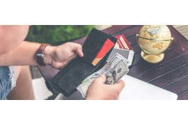 南汇如果欠债的人消失了怎么查找，专业讨债公司的找人方法